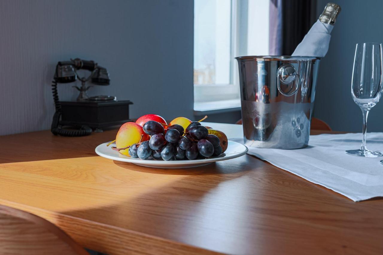 Inger Hotell Narva Exterior foto