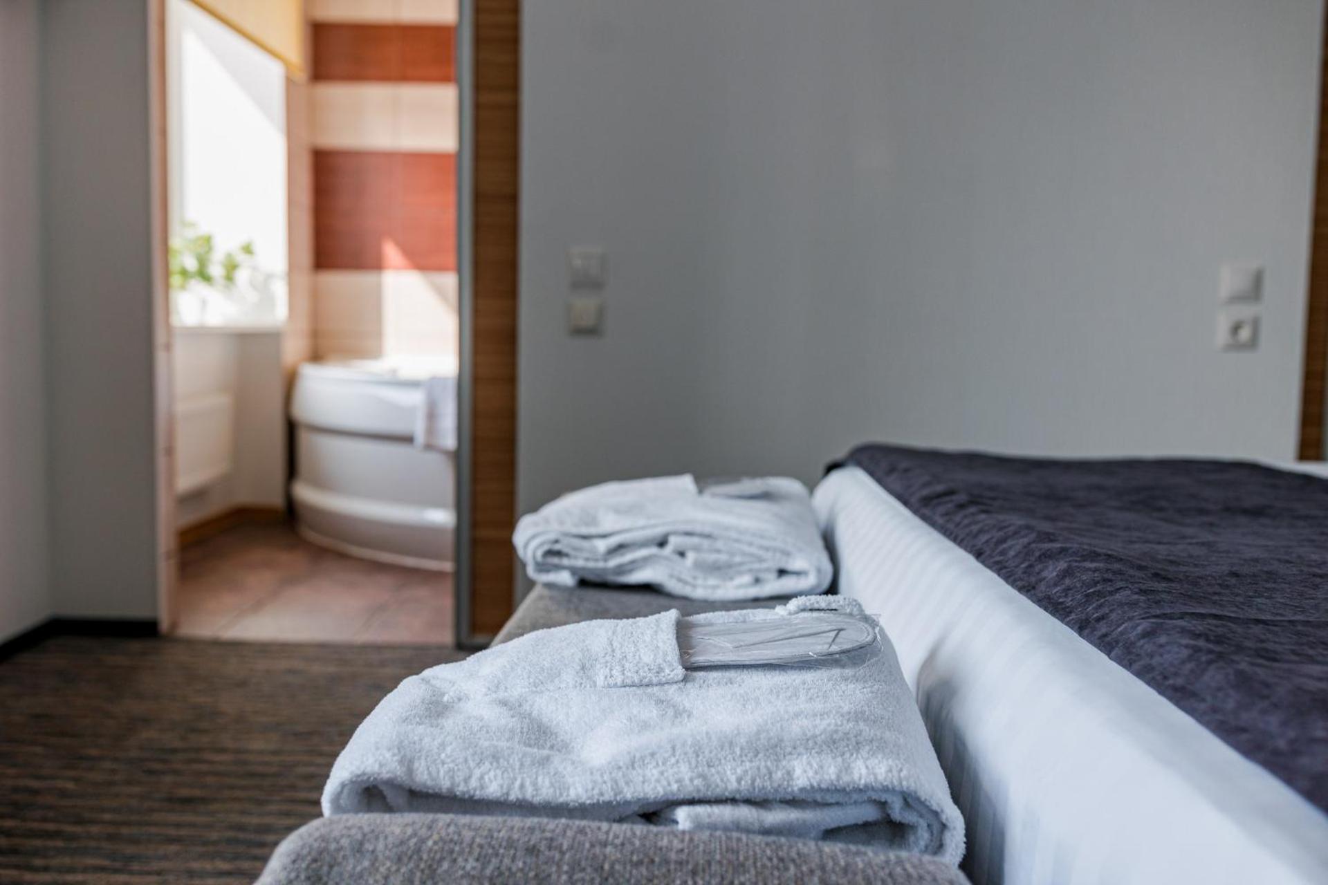 Inger Hotell Narva Exterior foto